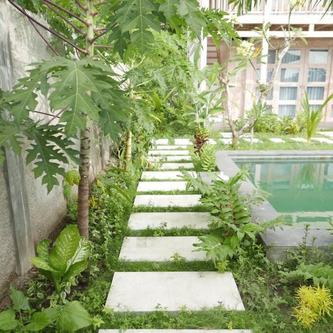 Silir Villa "Your Cozy Home" Mataram Extérieur photo